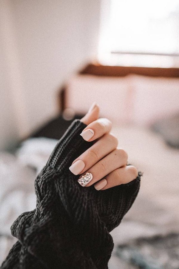 Les Tendances et Nouveautés pour la Décoration des Ongles